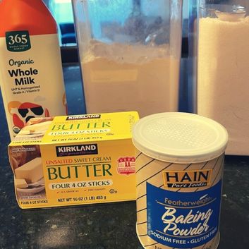 Low sodium biscuit ingredients: whole milk, flour, sugar, unsalted butter, Hain sodium free baking powder